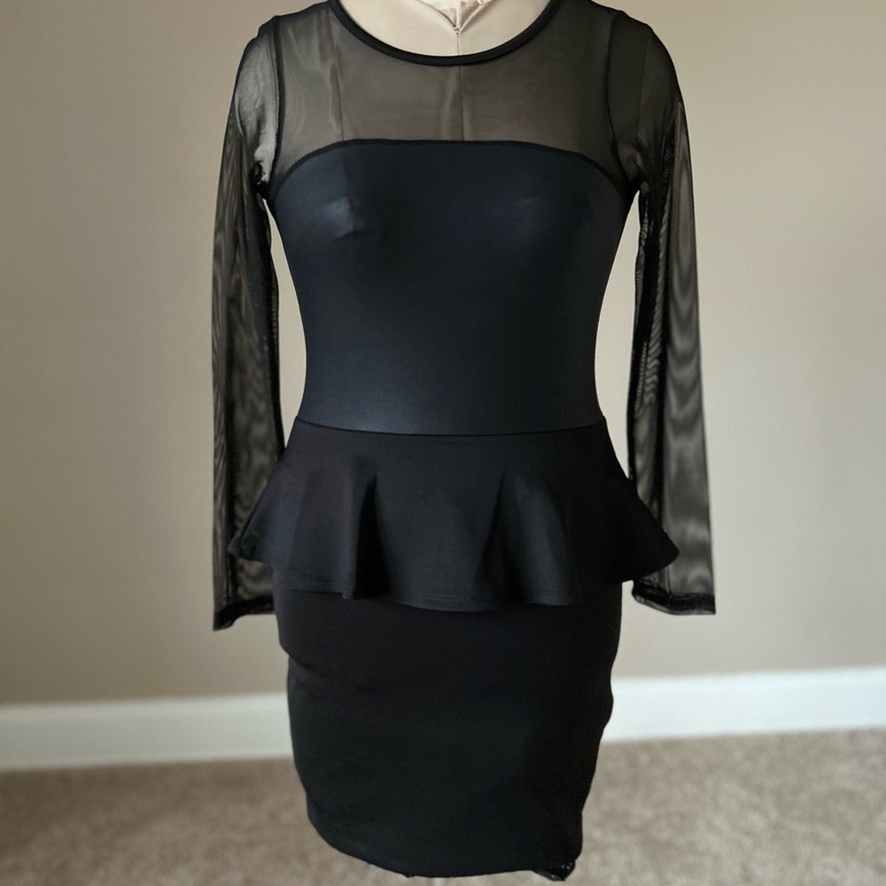 Black Peplum Bodycon Cocktail Dress